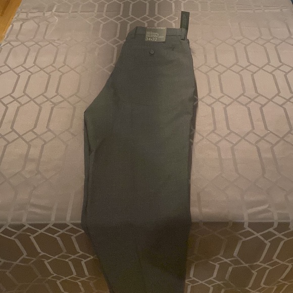 Dark Grey Banana Republic Slim Fit 34x32 Dress Pants - Picture 2 of 5